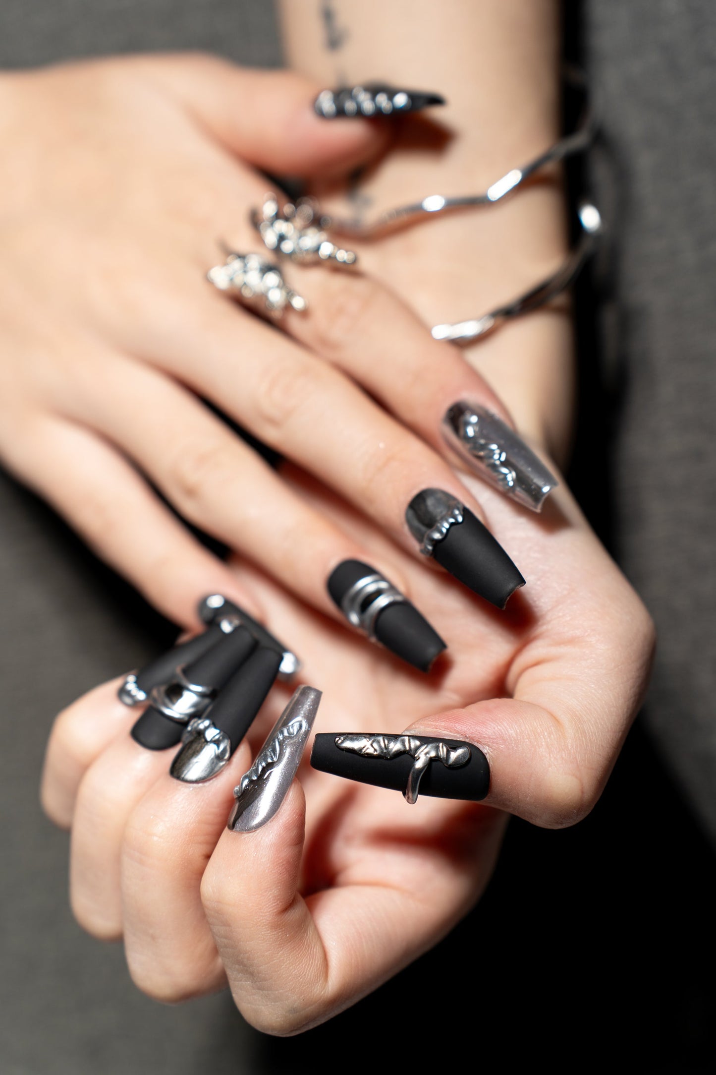 Eclipse Noir