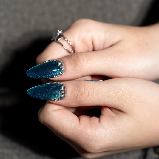 Renovanails Aurora Veil–Holographic Press On Nails-2