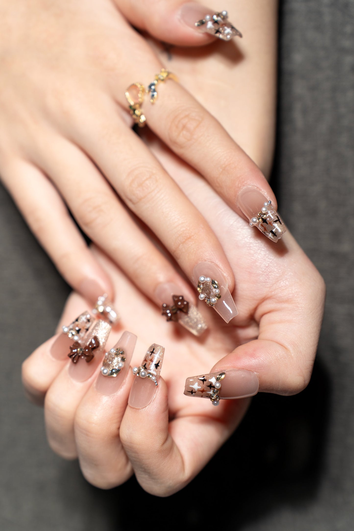 Renovanails Chouchou de Soie–Pink & Ivory Press-On Nails-5