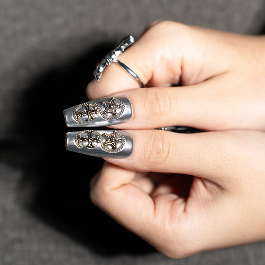 Renovanails Lunar Veil-Creative Press-On Designs-2