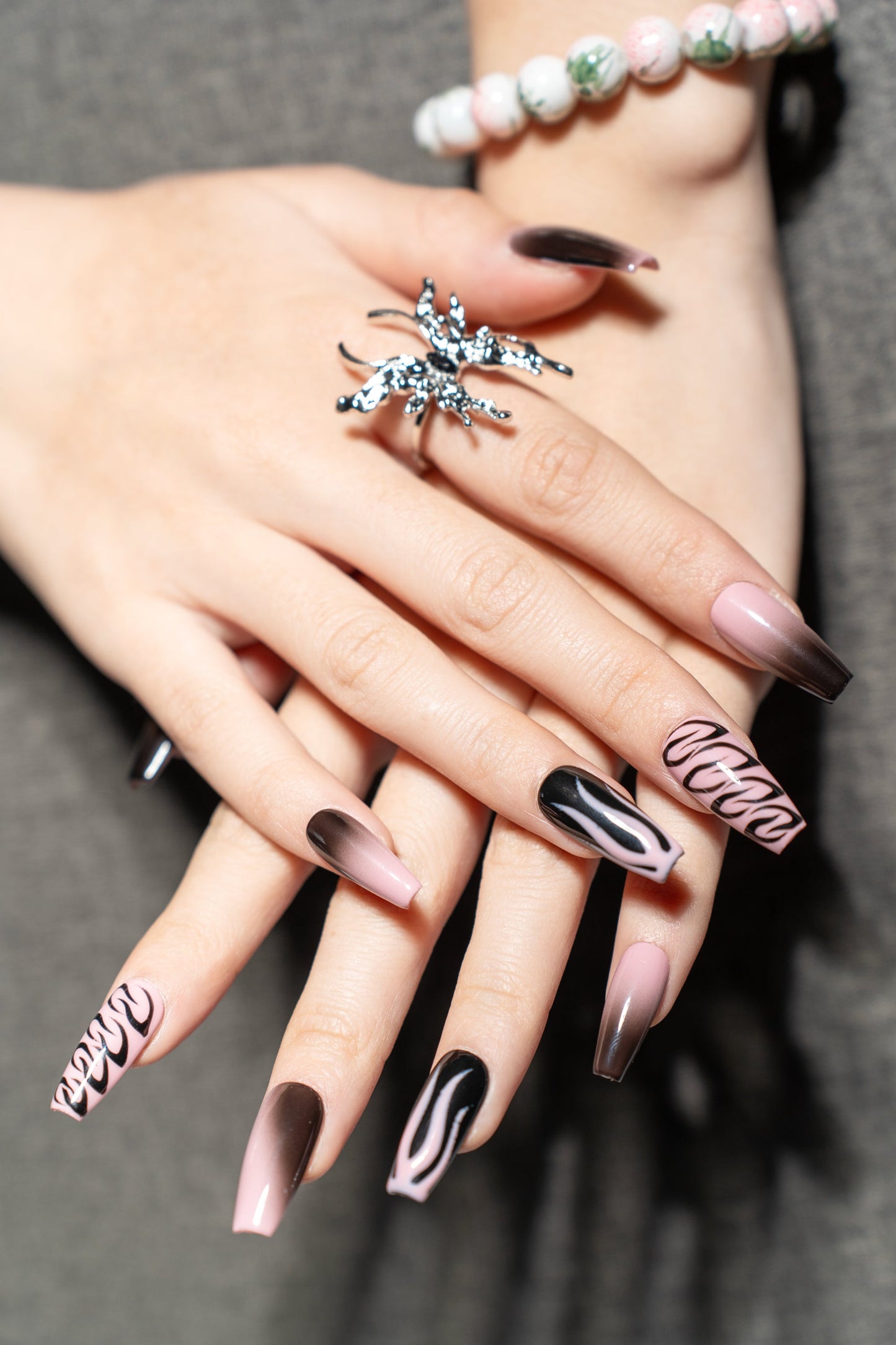 Renovanails Pink Savannah–Classy Press On Nails-6