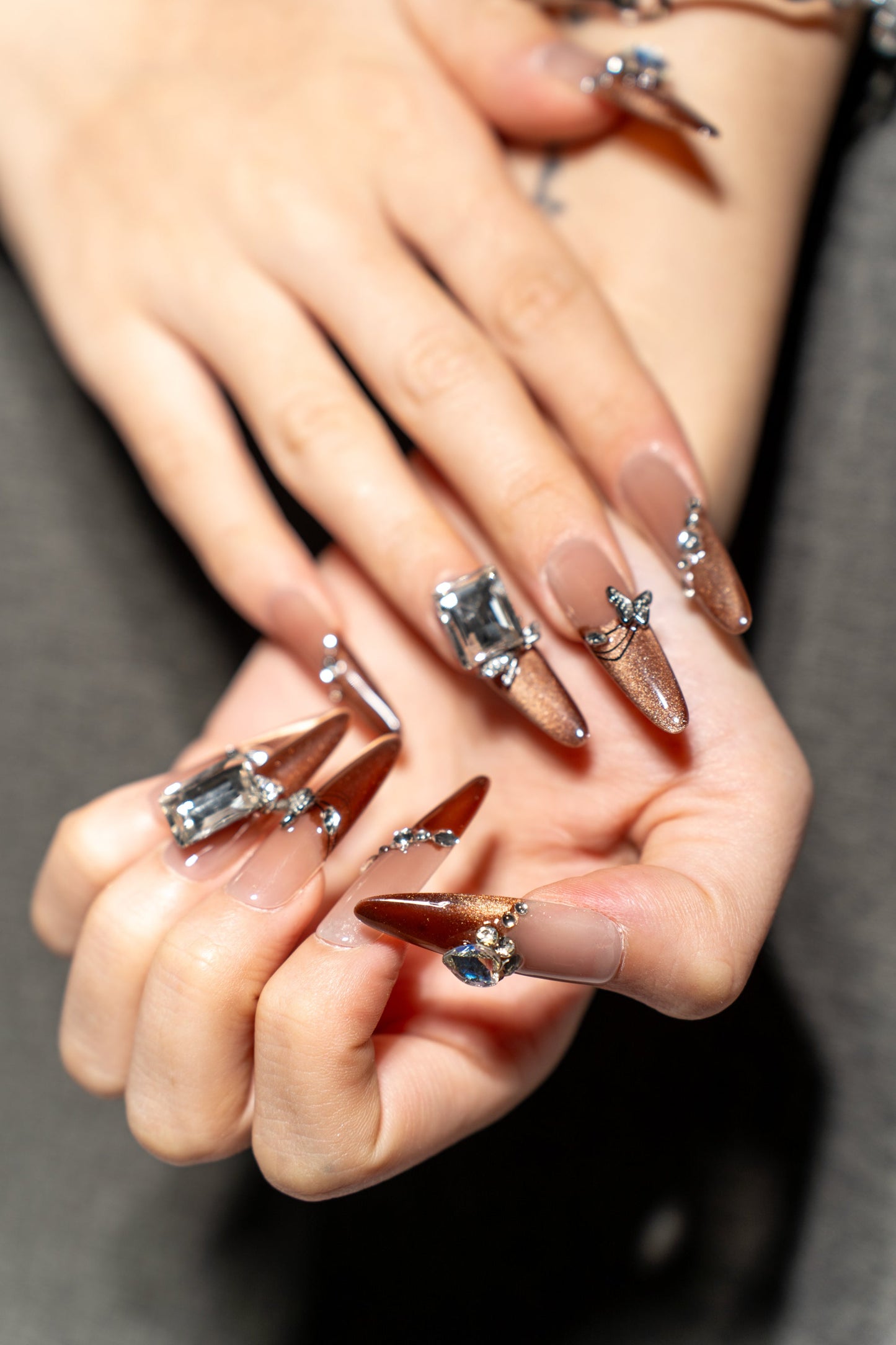 Renovanails Twilight Grains-Occasion Handmade Press-On Nails-5