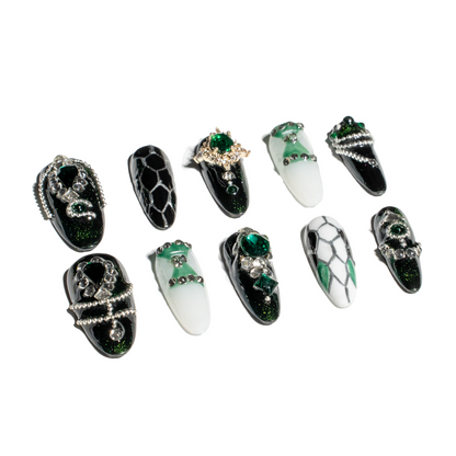 Emerald Stardust by Renovanails-Press on Nails-1