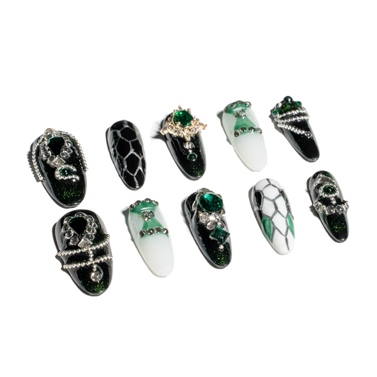 Emerald Stardust by Renovanails-Press on Nails-1