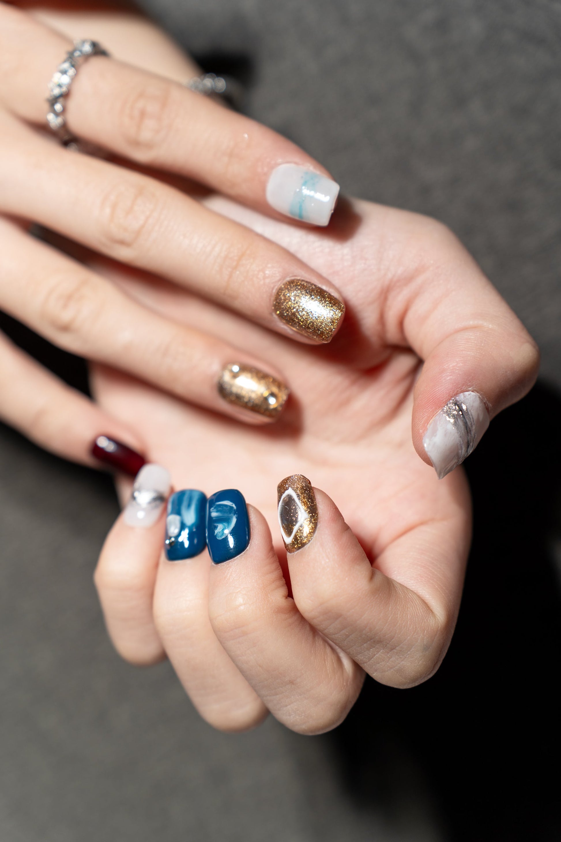 Renovanails Prismatic Glow–Iridescent Press-On Nails-5