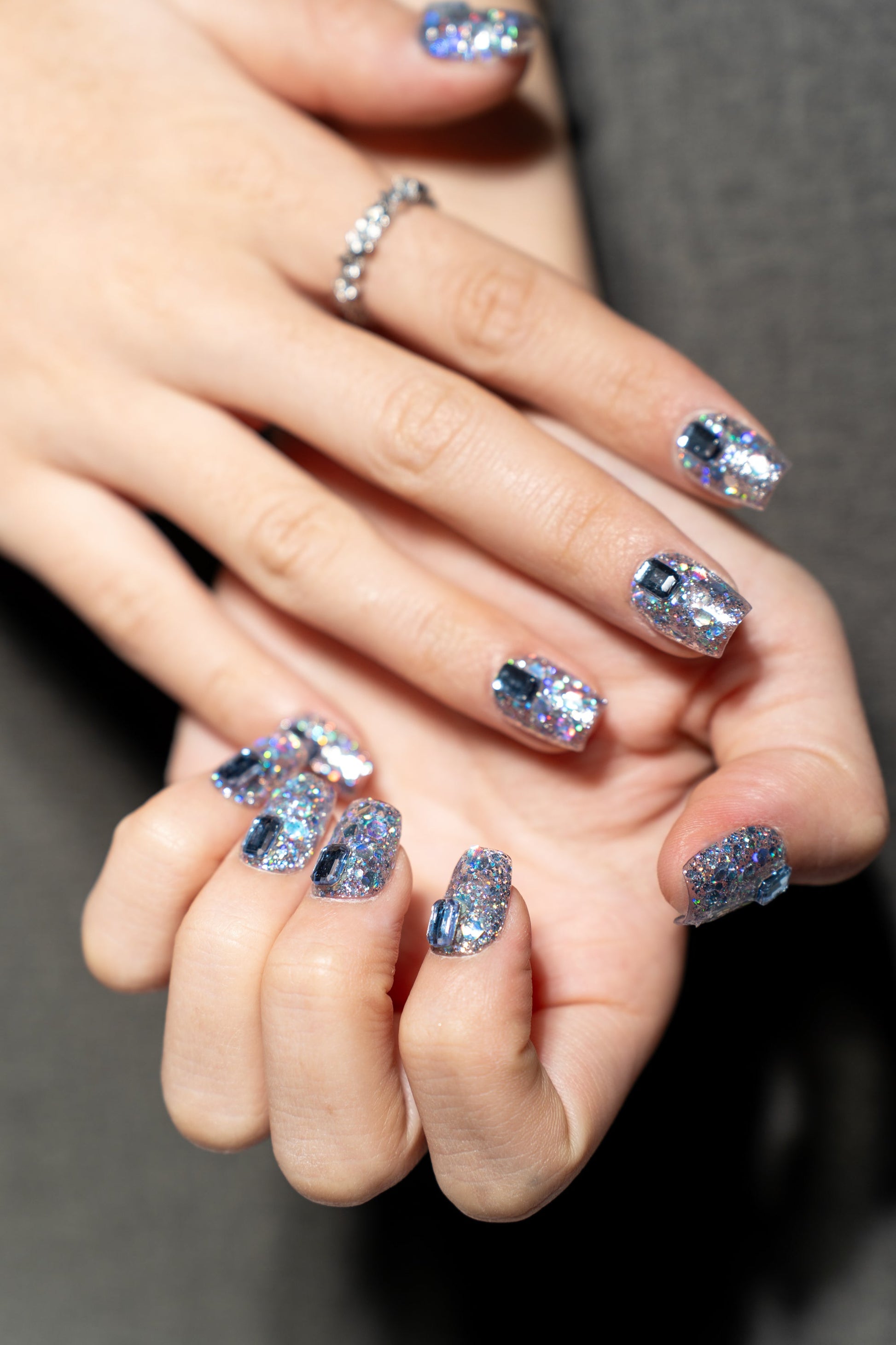 Renovanails Stardust Trails–Glitter Press-On Nails-5